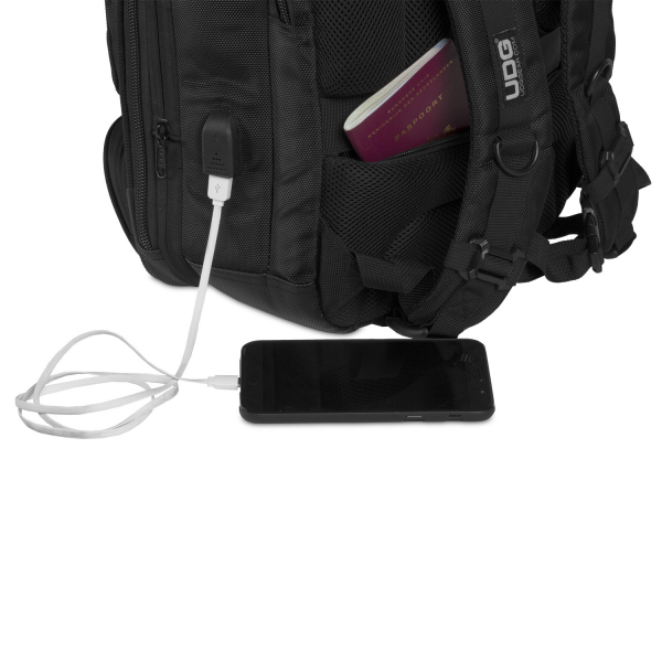 UDG Ultimate Backpack Slim BlackOrange Inside [10]