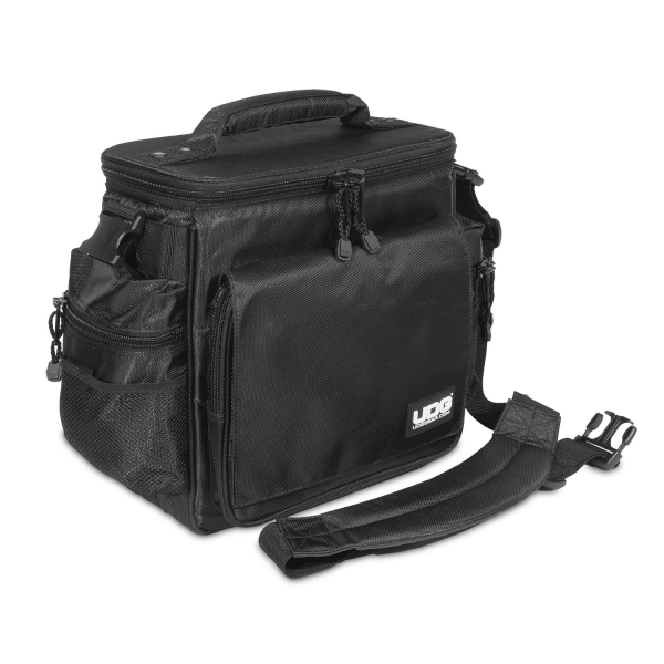 UDG Ultimate SlingBag Black MK2 [3]