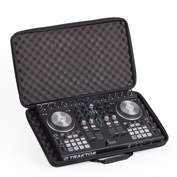 UDG Creator Controller Hardcase Extra Large Black MK2 [9]