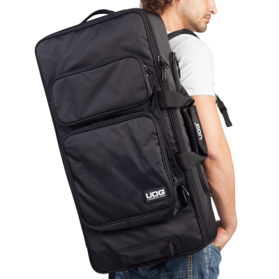 UDG Ultimate MIDI Controller Backpack Large Black/Orange Inside MK2 [4]