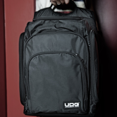 UDG Ultimate Digi Backpack Black/Orange [4]