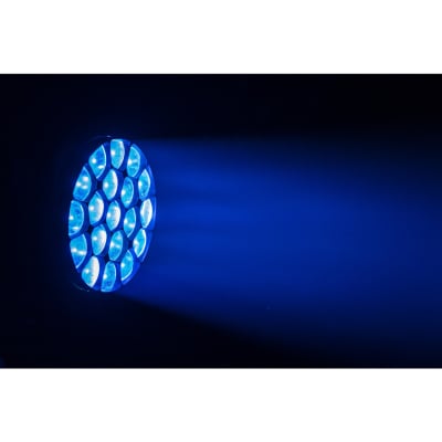 BRITEQ BTX-CIRRUS II Moving head wash 19x30W RGBW [1]