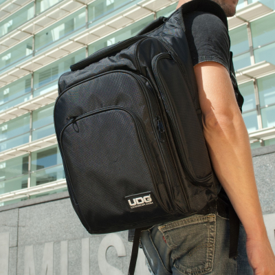 UDG Ultimate Digi Backpack Black/Orange [5]