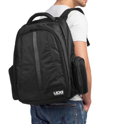UDG Ultimate Backpack BlackOrange Inside [6]