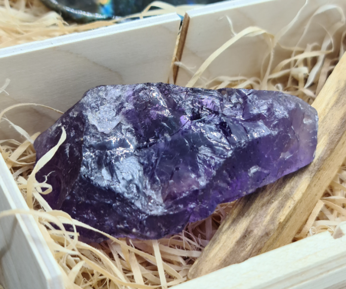 Cutia cu cristale pentru comunicare [4]