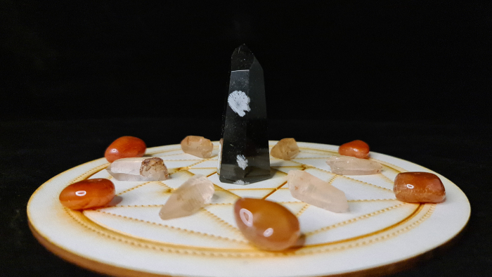 Grid pentru lucrul cu Energia Feminina [7]