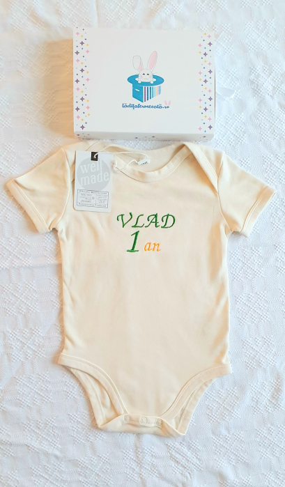 Body bebe brodat cu nume/mesaj [2]