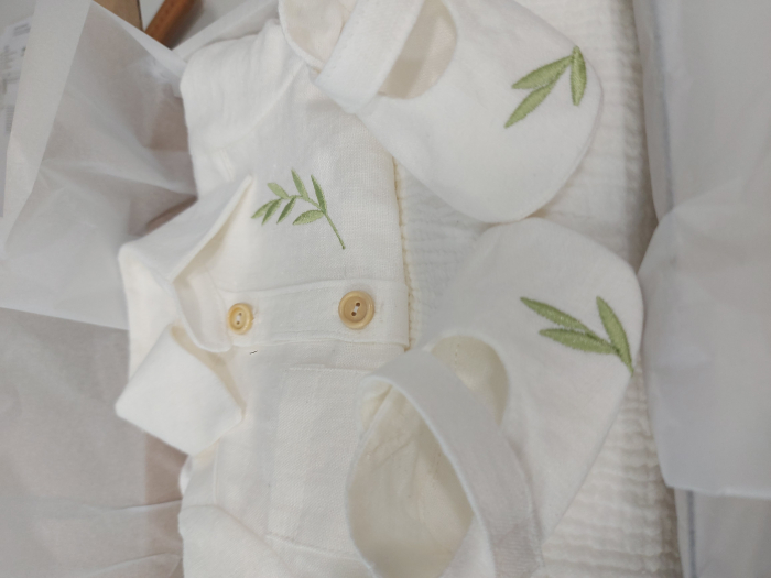 Costumas pentru baietei din in pur - Greenery [4]