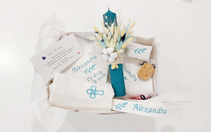 Lumanare botez -  Delicate Turquoise - ceara naturala [5]