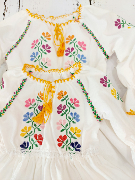 Rochie fete traditionala- Anuca - Flori pe camp [7]