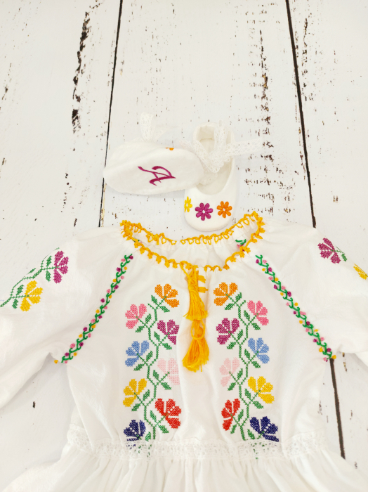 Rochie fete traditionala- Anuca - Flori pe camp [10]