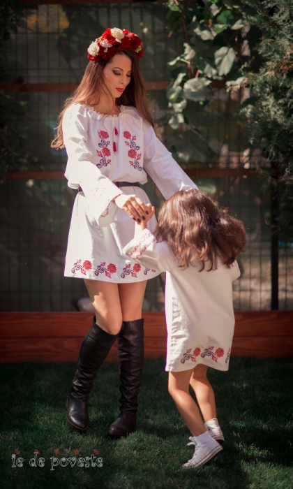Rochie fete Mostenire [5]