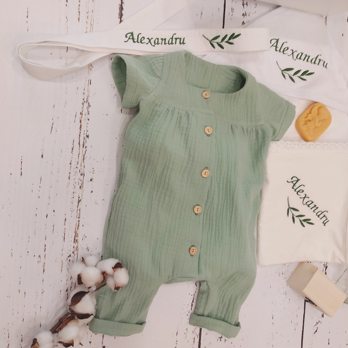 Set salopeta bebe si botosei personalizati, din muselina- Baby Blue Muslin [4]