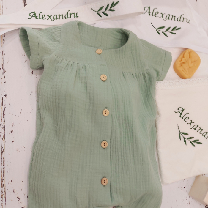 Set salopeta bebe si botosei personalizati, din muselina- Baby Blue Muslin [2]