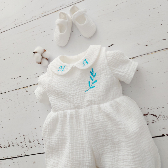 Trusou botez complet Baby Blue Muslin- 11 piese [10]