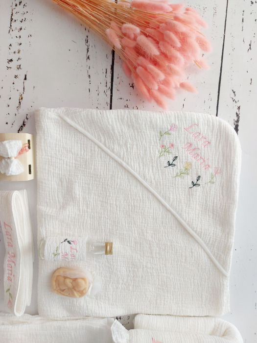 Trusou botez integral din muselina- Spring Flowers [13]