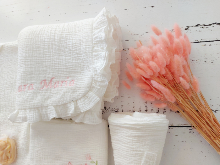 Trusou botez integral din muselina- Spring Flowers [12]