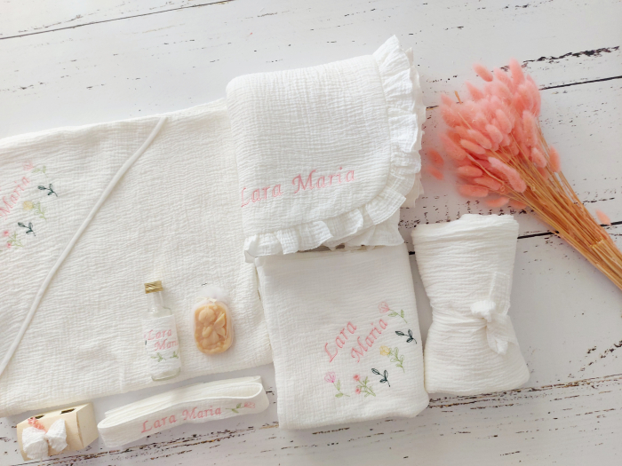 Trusou botez integral din muselina- Spring Flowers [2]