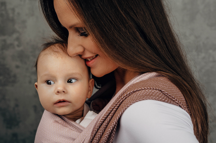 Wrap tesut pentru bebelusi -LITTLE HERRINGBONE BABY CAFFE LATTE - marime M - grad B [14]