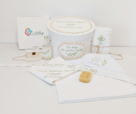 Cutie trusou botez Greenery [4]