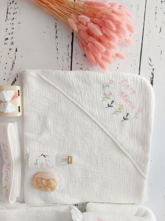 Trusou botez integral din muselina- Spring Flowers [12]