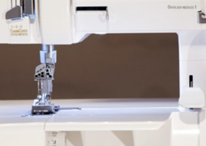 MASINA COMBINATA DE SURFILAT SI ACOPERIRE BABY LOCK OVATION (BBL) [10]