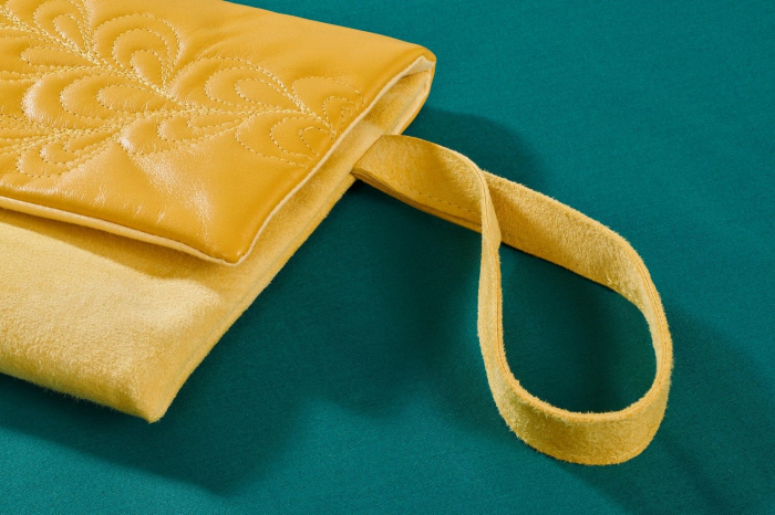 Masina de brodat Bernette b70 Deco, computerizata, 208 broderii [9]