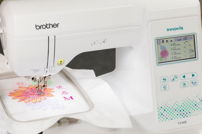 Masina de Brodat Brother Innov-Is F540E [11]