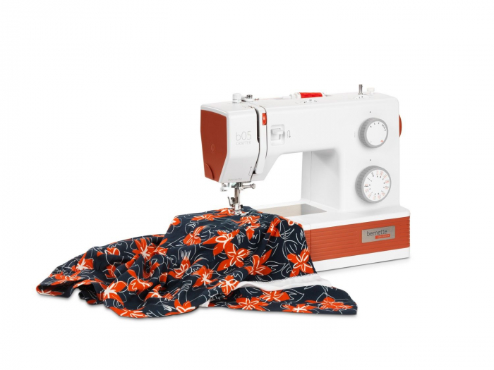Masina de Cusut Bernette b05 Crafter [4]