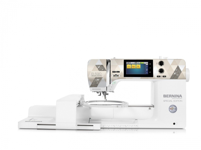 Masina de cusut, brodat si quilting Bernina 590 Crystal Edition [4]