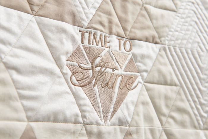 Masina de cusut, brodat si quilting Bernina 590 Crystal Edition [31]