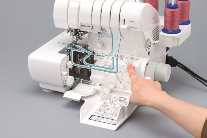 Masina de Surfilat Baby Lock Enlighten, infilare automata Extraordinair [4]