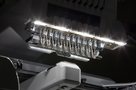 Brother Antreprenor PR1055X, masina brodat semi-industriala, 10 ace, 10 culori [6]