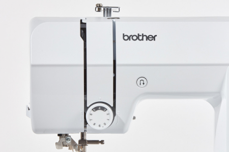 Brother CS10S, masina cusut computerizata, 40 cusaturi, 5 butoniere automate [8]