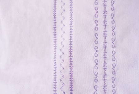 Masina Cusut si Quilting Bernina 335, computerizata, 221 cusaturi [5]