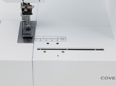 Masina de acoperire Brother CV3440 [7]