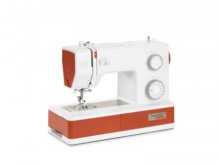 Masina de Cusut Bernette b05 Crafter [13]