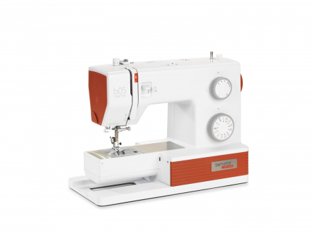 Masina de Cusut Bernette b05 Crafter [14]