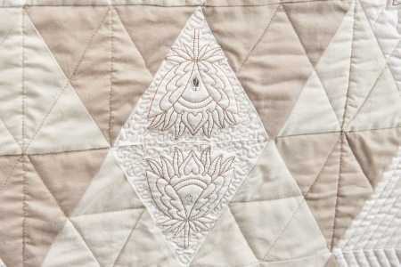 Masina de cusut, brodat si quilting Bernina 590 Crystal Edition [28]
