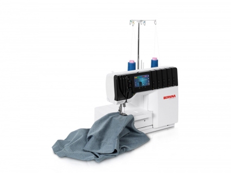 Masina de Surfilat si Acoperire Bernina L890, infilare automata [31]