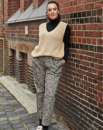 Revista Burda Style 1/2022, editie in limba germana [4]