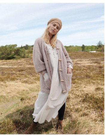 Revista Burda style tricotaje nr.5/2022 editata in limba germana [3]