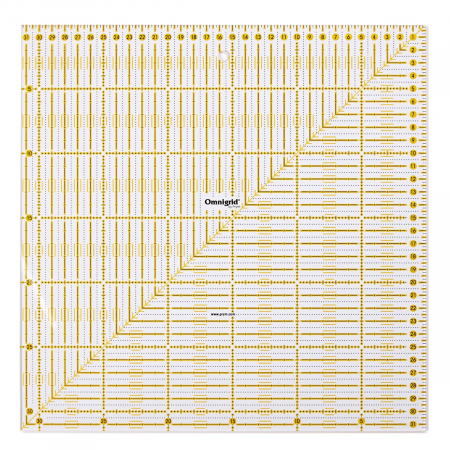 Rigle planse cuttere - Rigla patrata pentru croitorie, patchwork, design grafic, 31,5 x 31,5 cm, PRYM 611319