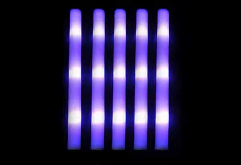 Bagheta cu iluminare LED pentru petreceri, evenimente, spectacole, lungime 47 cm, violet [4]