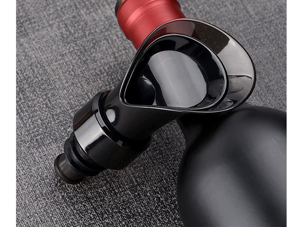 Dop pentru sticla de vin, multifunctional, 2 in 1, turnare si pastrarea vinului, plastic/silicon, negru [3]