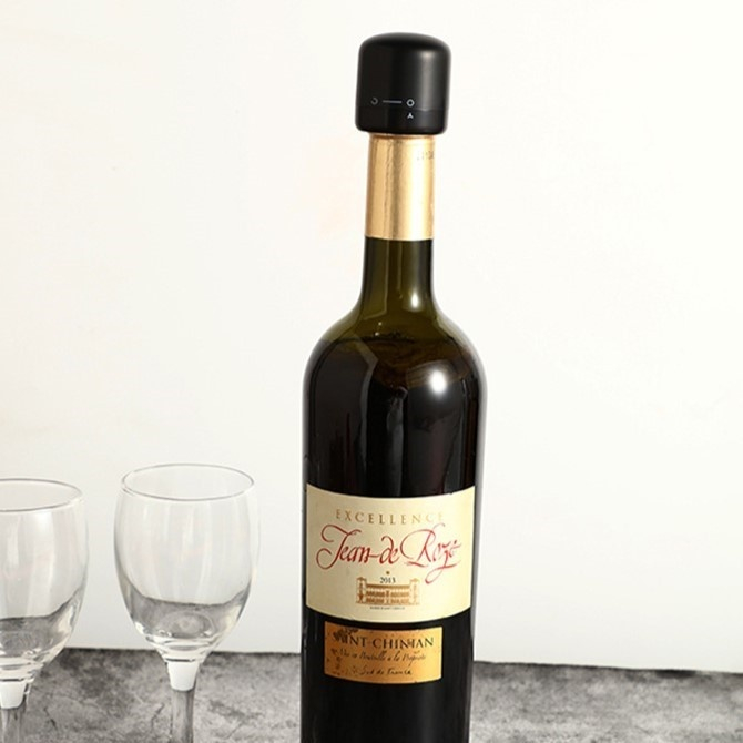 Dop pentru etansare sticla de vin, design rotativ, sistem blocare, silicon, 3.8 x 3.8 cm, reutilizabil, negru [14]