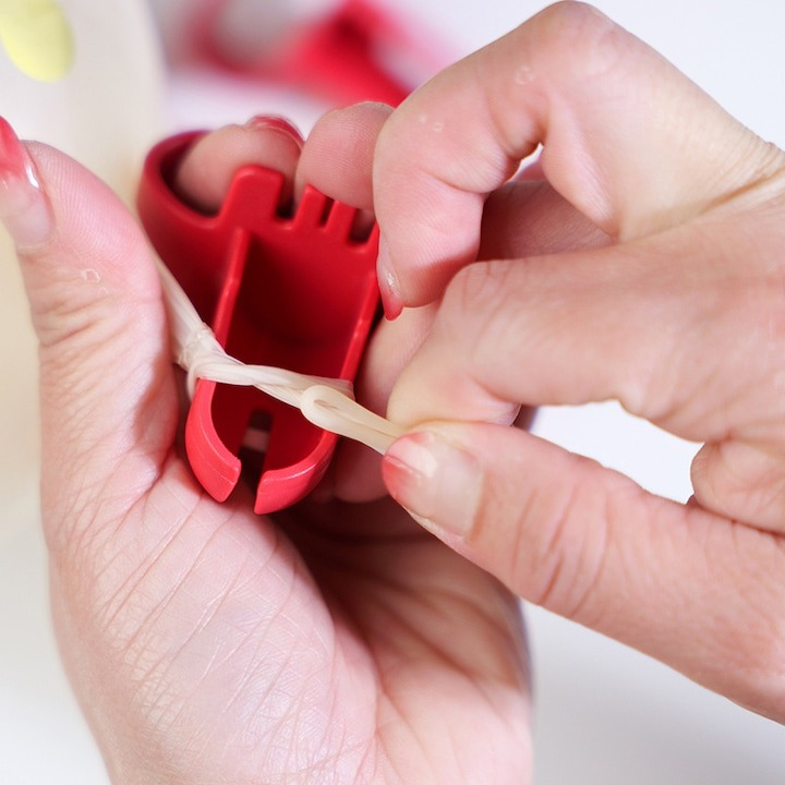 Dispozitiv pentru legat baloane, plastic, rosu, 6 x 7 cm [4]