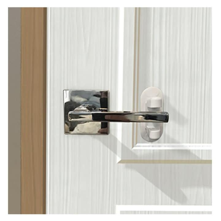 Set 2 bucati sistem de siguranta pentru copii, blocare maner, ABS, autoadeziv, montare pe usi, ferestre, 12 x 5 x 7.5 cm, alb [2]