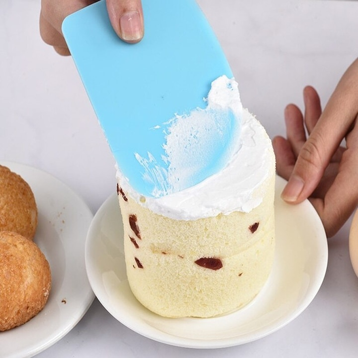 Set 3 spatule pentru decorat si ornat prajituri, torturi, plastic, 12 cm, albastru [6]