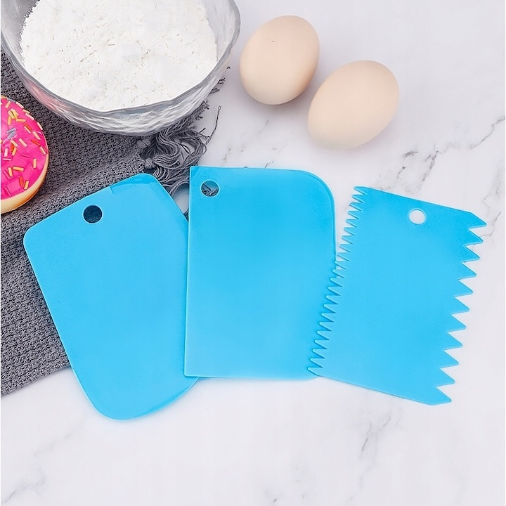 Set 3 spatule pentru decorat si ornat prajituri, torturi, plastic, 12 cm, albastru [14]